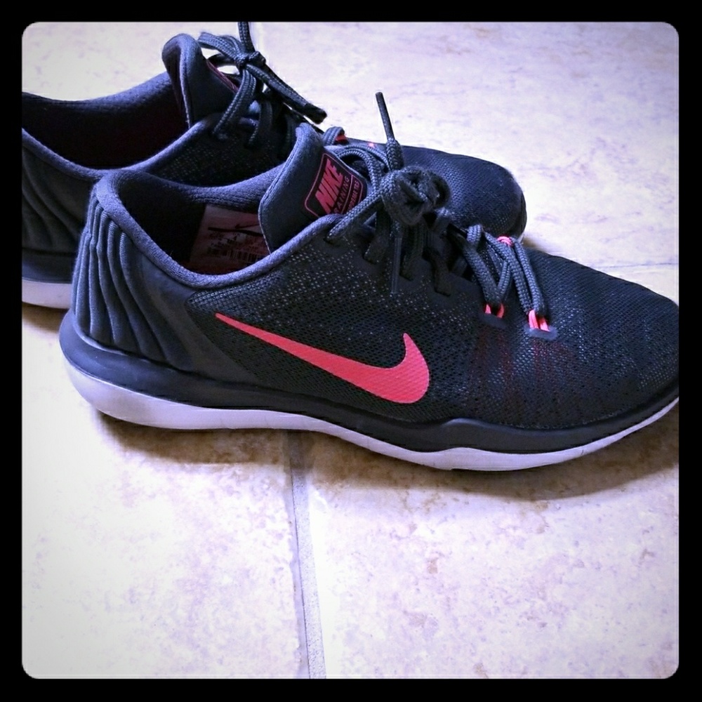 nike training flex supreme tr5 flywire